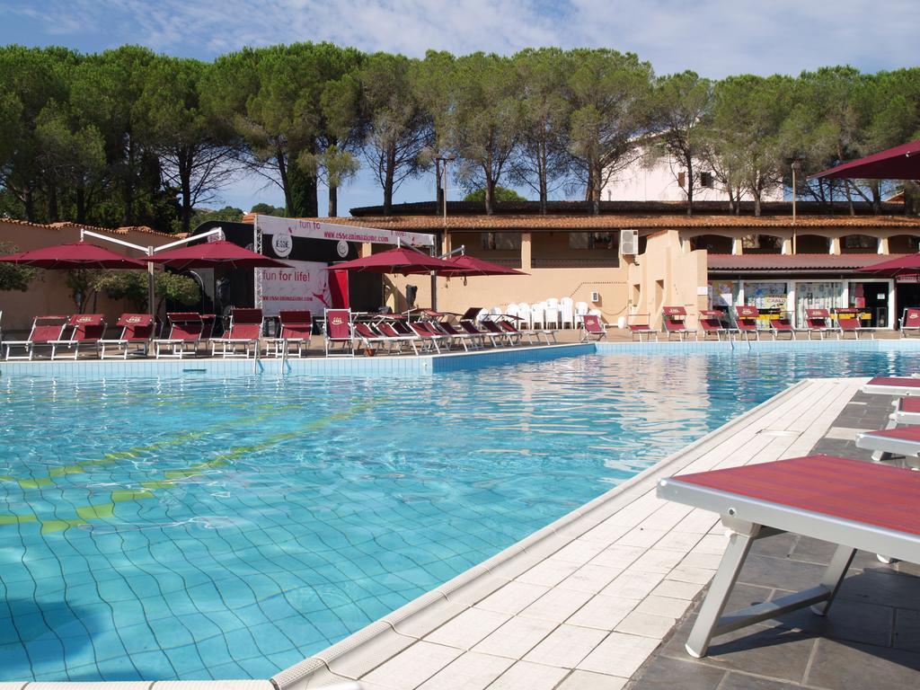 Club Esse Cala Bitta Hotel Baja Sardinia Exterior photo